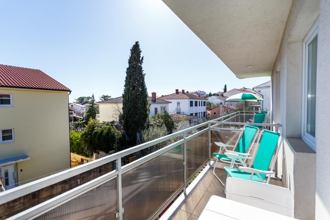 Golden Island Apartments Krk Town Exterior photo